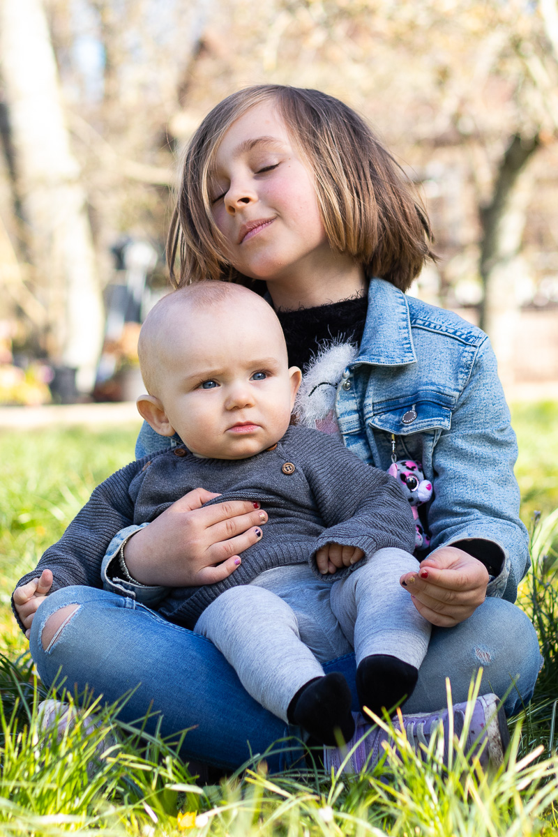 Portræt af kusine og fætter