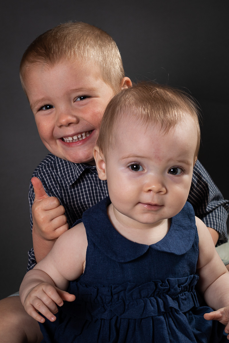 Portræt af bror og søster